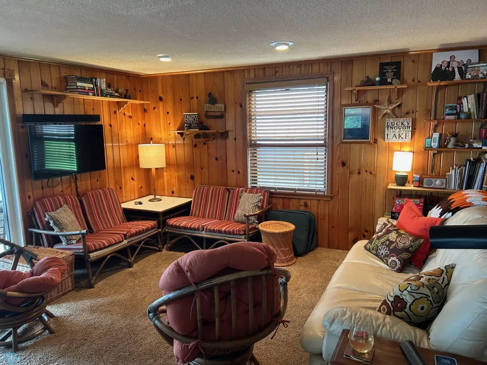 13112 2nd Street NE Spicer, MN 56288