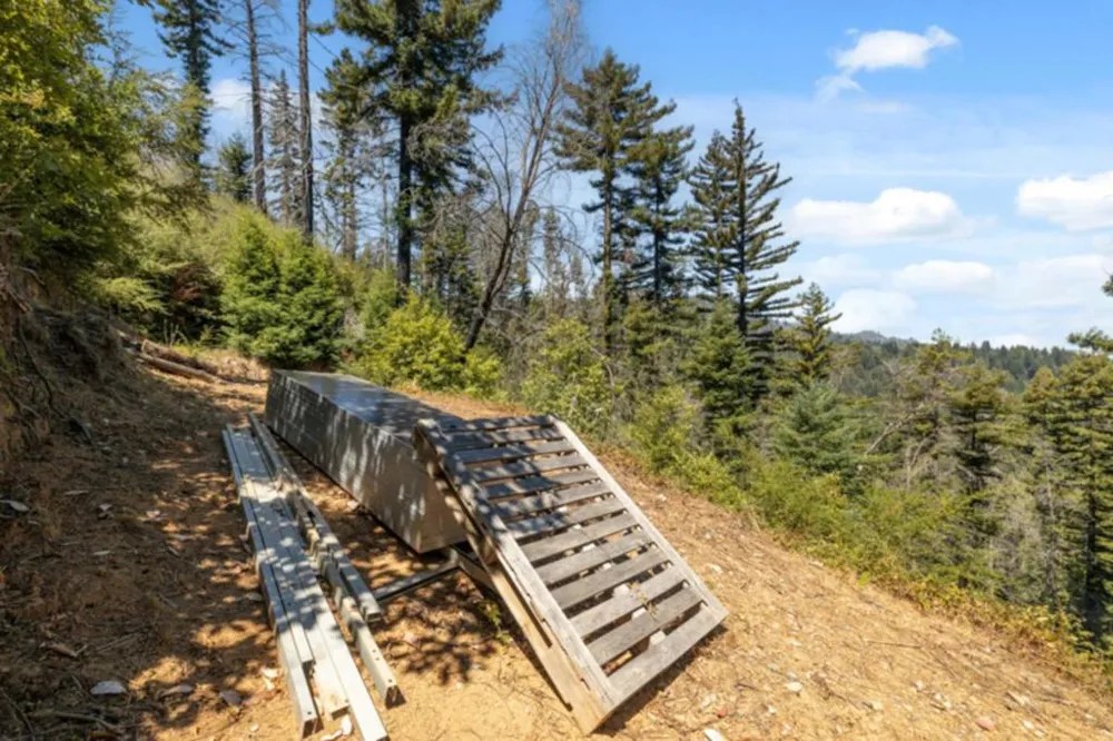 2472 Fanning Grade Ben Lomond, CA 95005