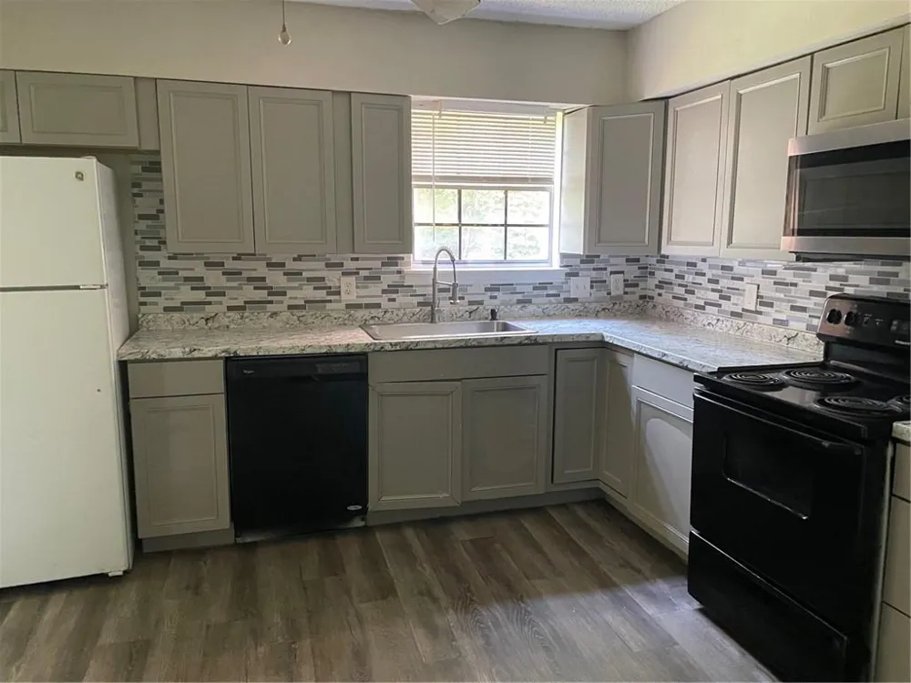 6354 Shannon Parkway #12F Union City, GA 30291