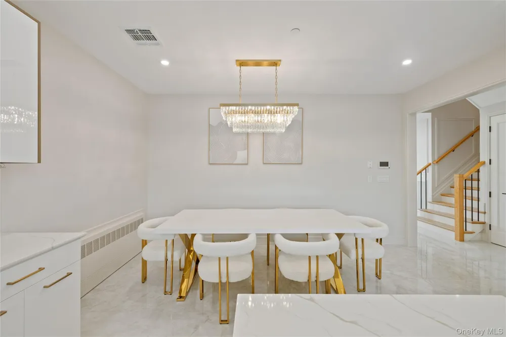 15 Ridge Avenue #204 Spring Valley, NY 10977