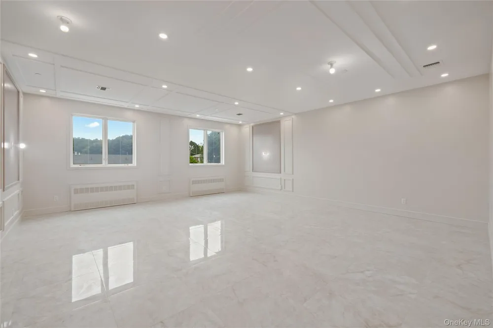 15 Ridge Avenue #204 Spring Valley, NY 10977