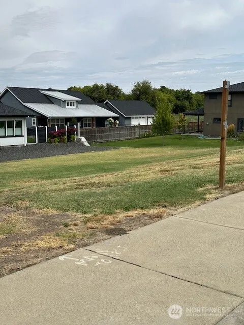 293 Arabica Rd Walla Walla, WA 99362