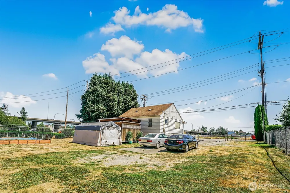 509 C STREET SW Auburn, WA 98001