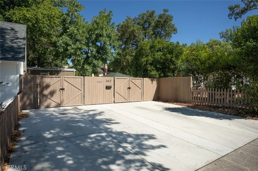 358 E 12th Street Chico, CA 95928