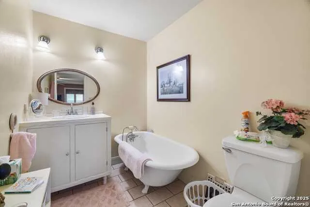 247 Huntleigh Rd Hunt, TX 78024