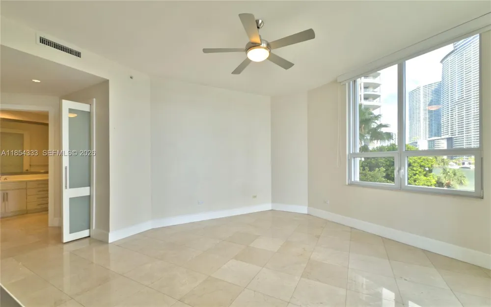 848 Brickell Key Dr #306 Miami, FL 33131