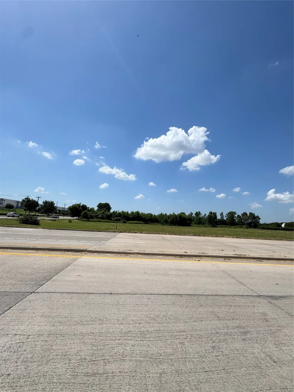 1000 E Danieldale Road DeSoto, TX 75115