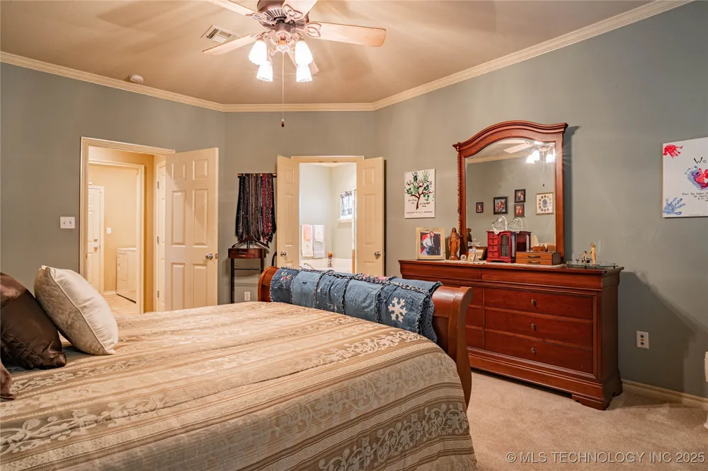 706 S Tallchief Avenue Skiatook, OK 74070