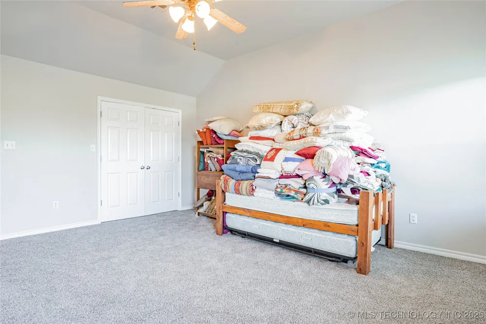 706 S Tallchief Avenue Skiatook, OK 74070