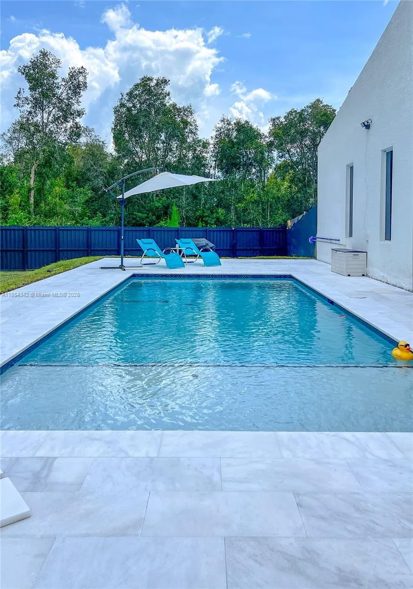 395 Pace Avenue Lehigh Acres, FL 33974