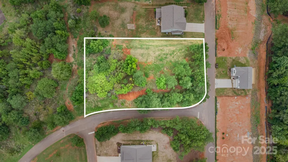 10336 Lakeshore Drive Lancaster, SC 29720