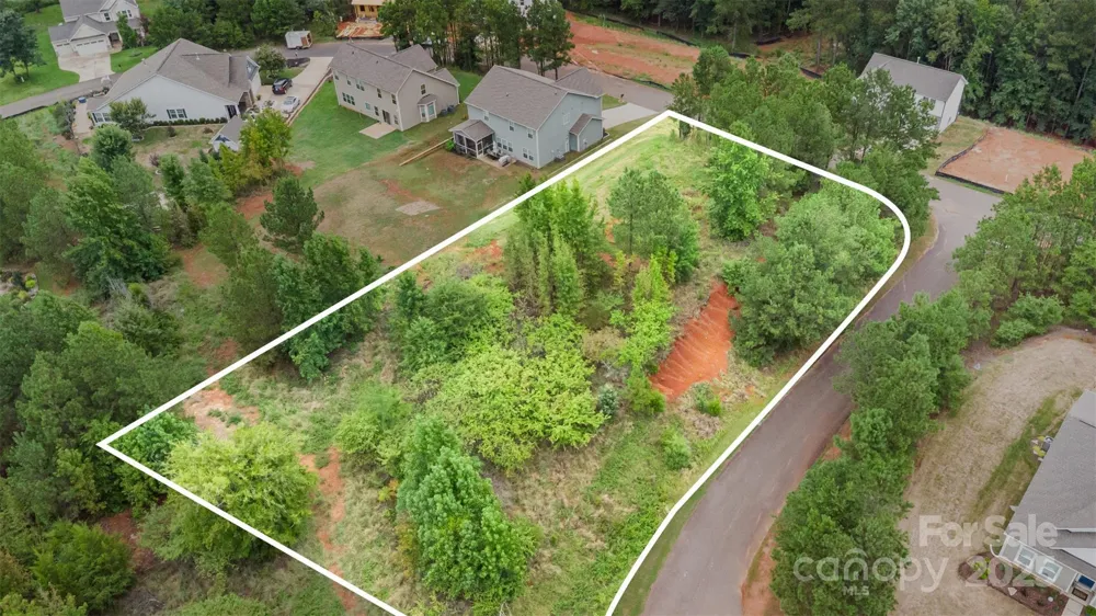 10336 Lakeshore Drive Lancaster, SC 29720