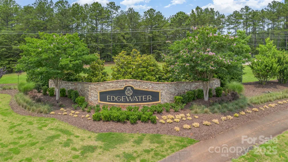10336 Lakeshore Drive Lancaster, SC 29720