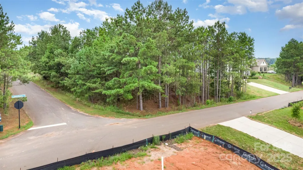 10336 Lakeshore Drive Lancaster, SC 29720