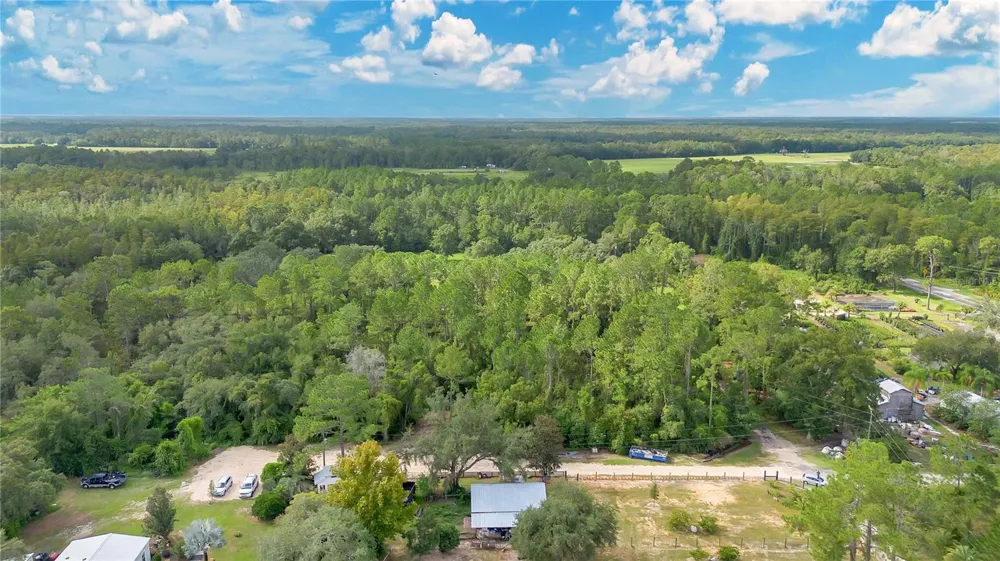 FARMINGDALE ROAD Clermont, FL 34714