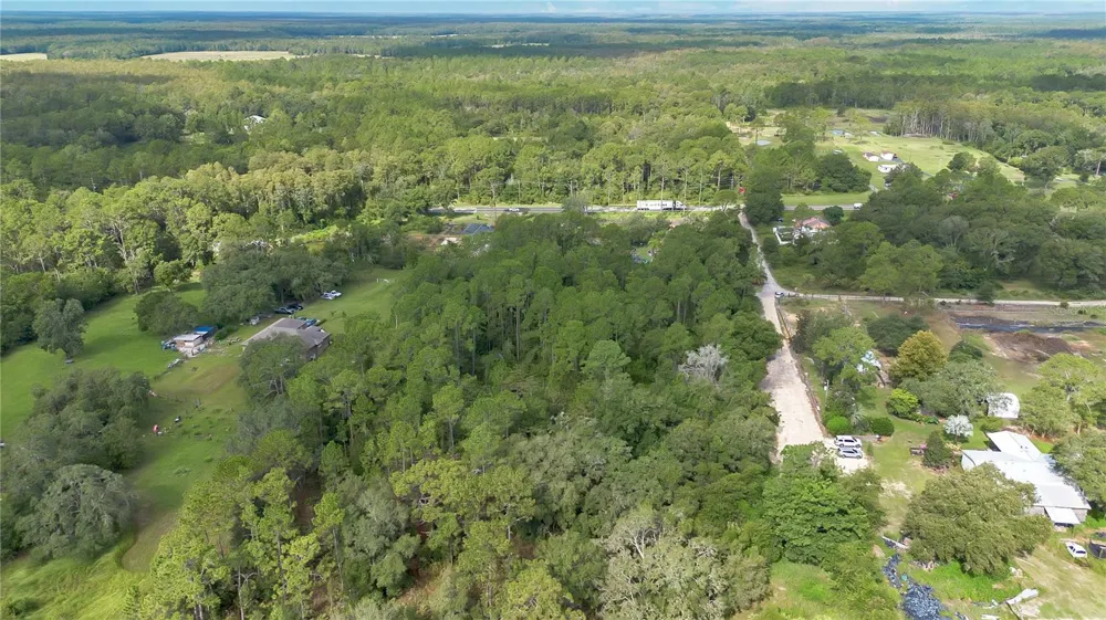 FARMINGDALE ROAD Clermont, FL 34714
