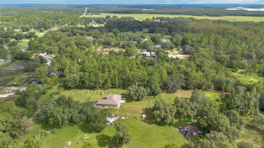 FARMINGDALE ROAD Clermont, FL 34714