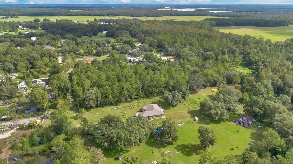 FARMINGDALE ROAD Clermont, FL 34714