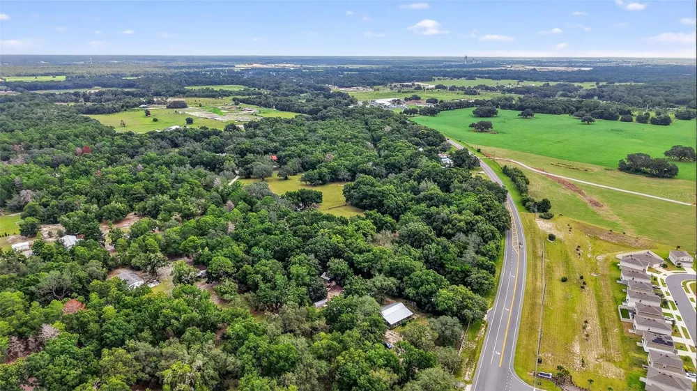 1862 S US 301 Sumterville, FL 33585