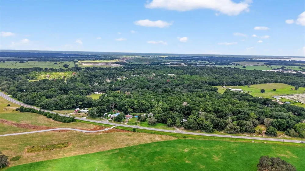 1862 S US 301 Sumterville, FL 33585