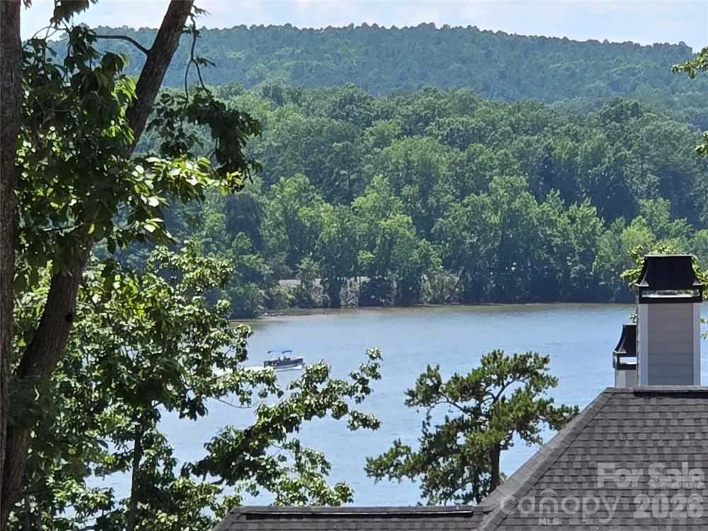 178 Kingfisher Court #29 Badin Lake, NC 28127