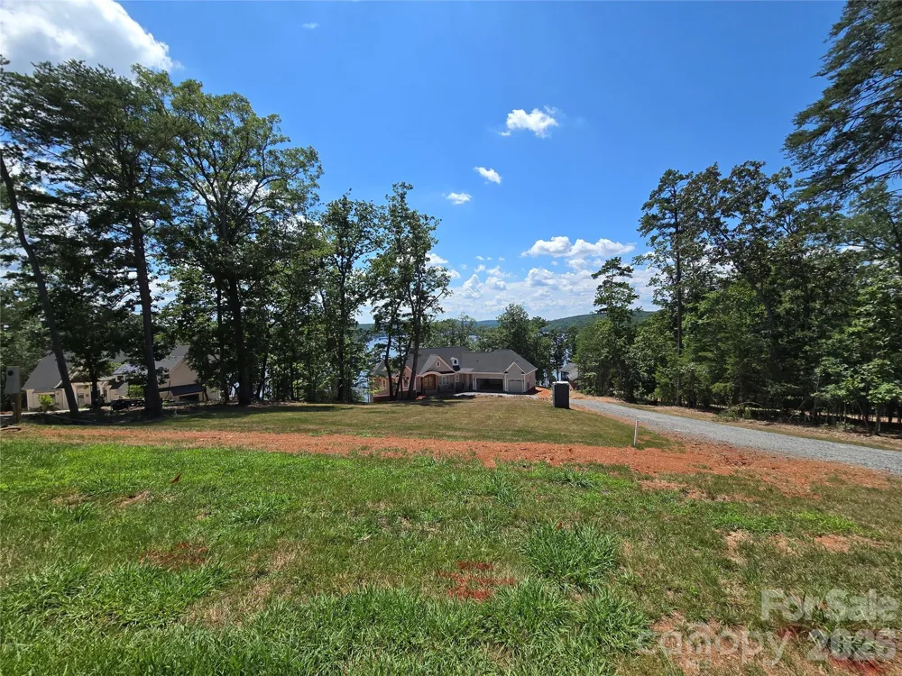 178 Kingfisher Court #29 Badin Lake, NC 28127