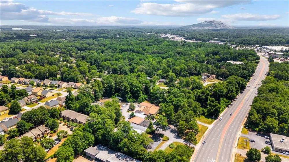 5706 Memorial Drive Stone Mountain, GA 30083