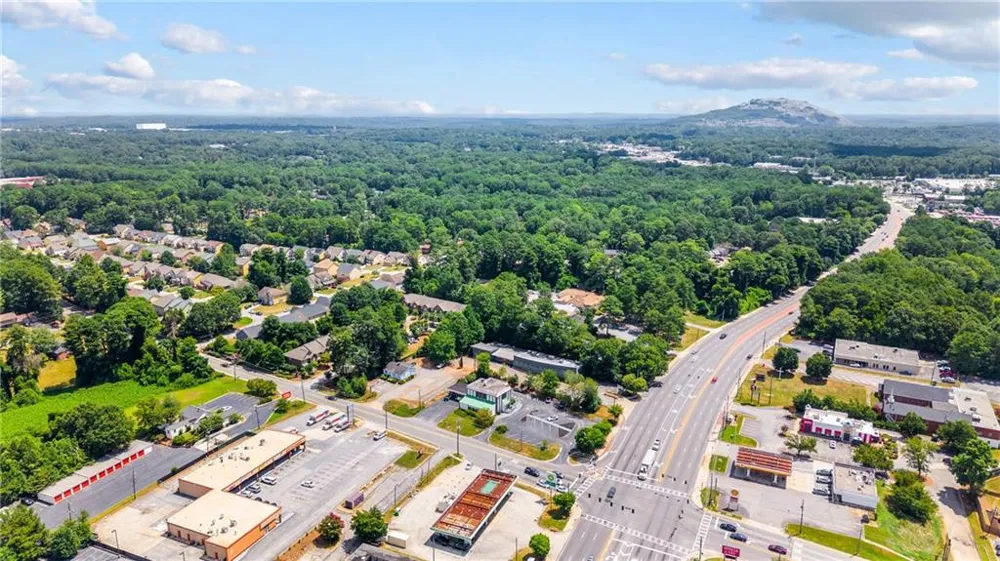 5706 Memorial Drive Stone Mountain, GA 30083