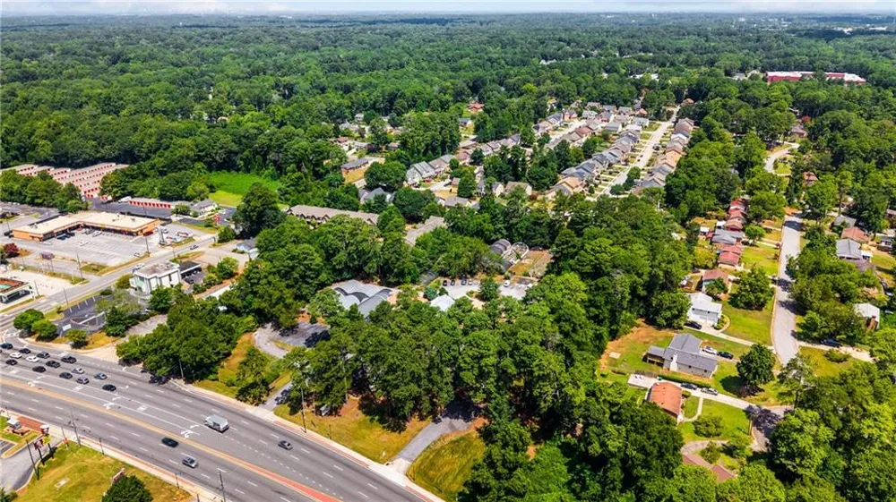 5706 Memorial Drive Stone Mountain, GA 30083