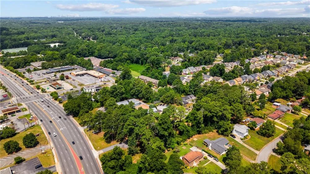 5706 Memorial Drive Stone Mountain, GA 30083