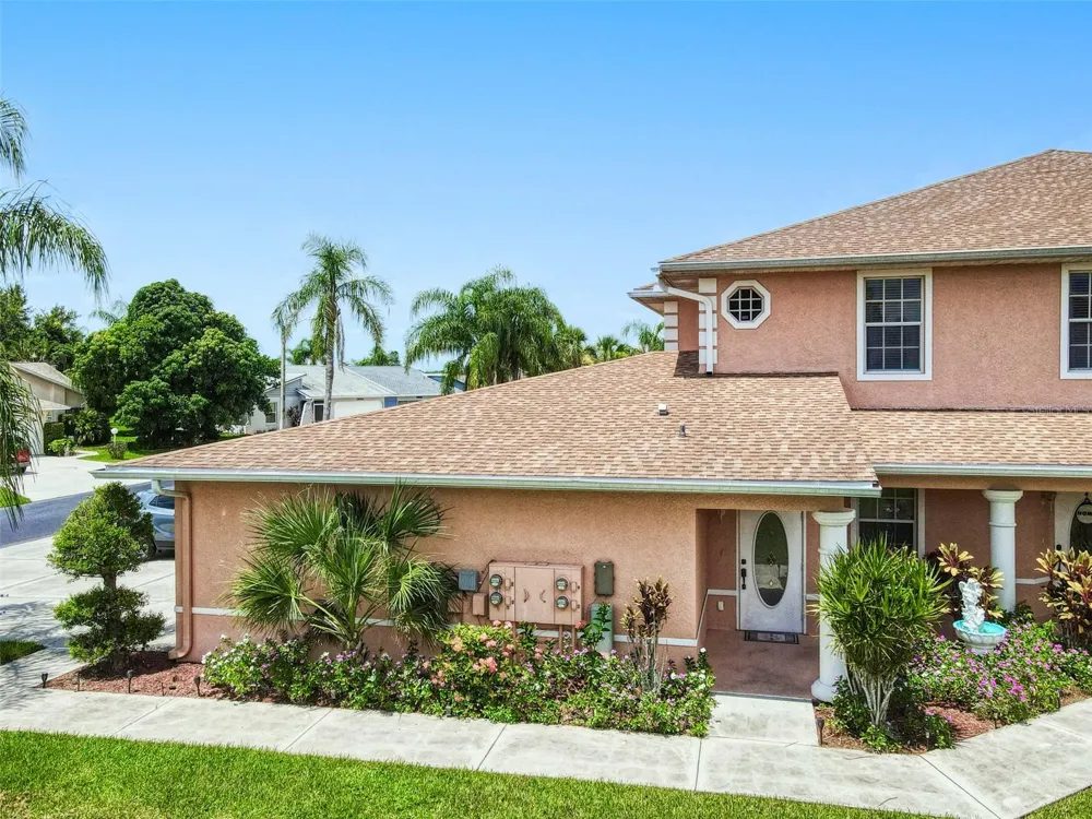 19977 LAKE VISTA CIRCLE #17D Lehigh Acres, FL 33936
