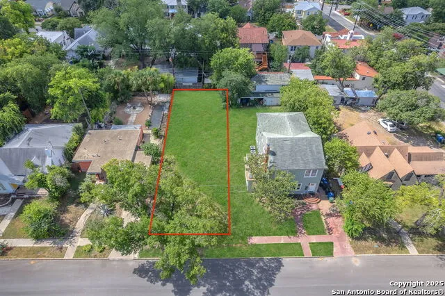 122 W Norwood Ct San Antonio, TX 78212