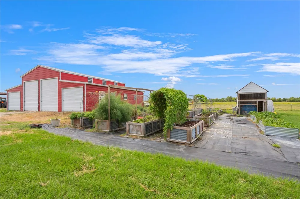2970 County Road 270 Cameron, TX 76520