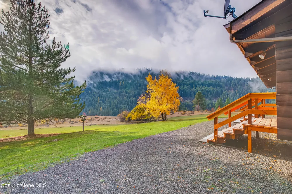 1383 Cedar Ridge Road Kendrick, ID 83537
