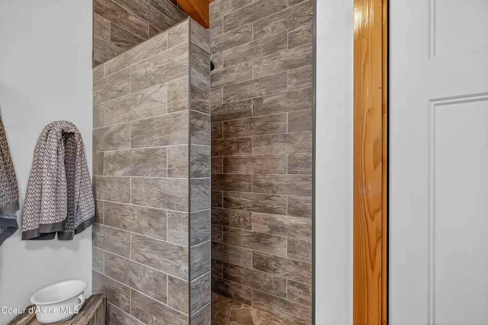 1383 Cedar Ridge Road Kendrick, ID 83537