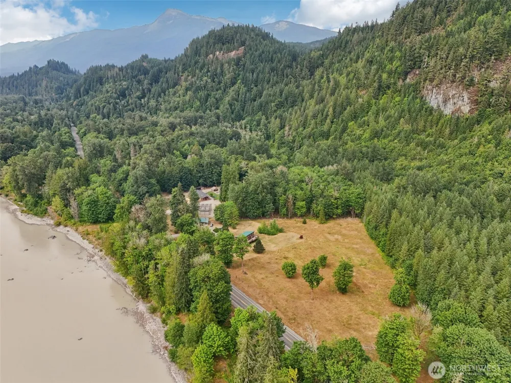 14341 State Route 530 Concrete, WA 98237