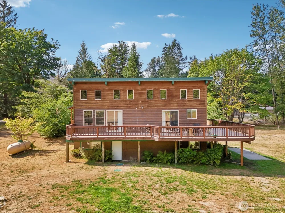 14341 State Route 530 Concrete, WA 98237