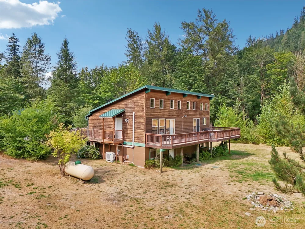 14341 State Route 530 Concrete, WA 98237