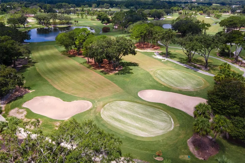 14 CAMINO REAL BOULEVARD #14 Howey In The Hills, FL 34737