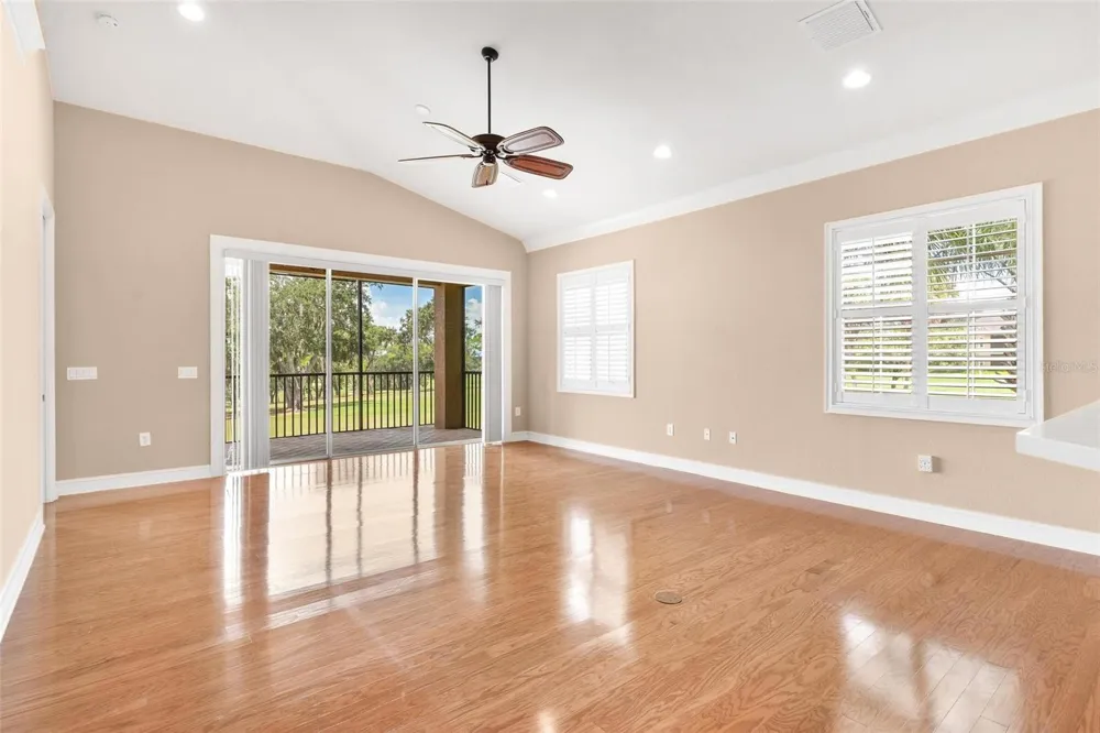 14 CAMINO REAL BOULEVARD #14 Howey In The Hills, FL 34737
