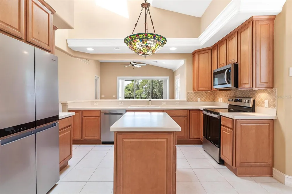 14 CAMINO REAL BOULEVARD #14 Howey In The Hills, FL 34737
