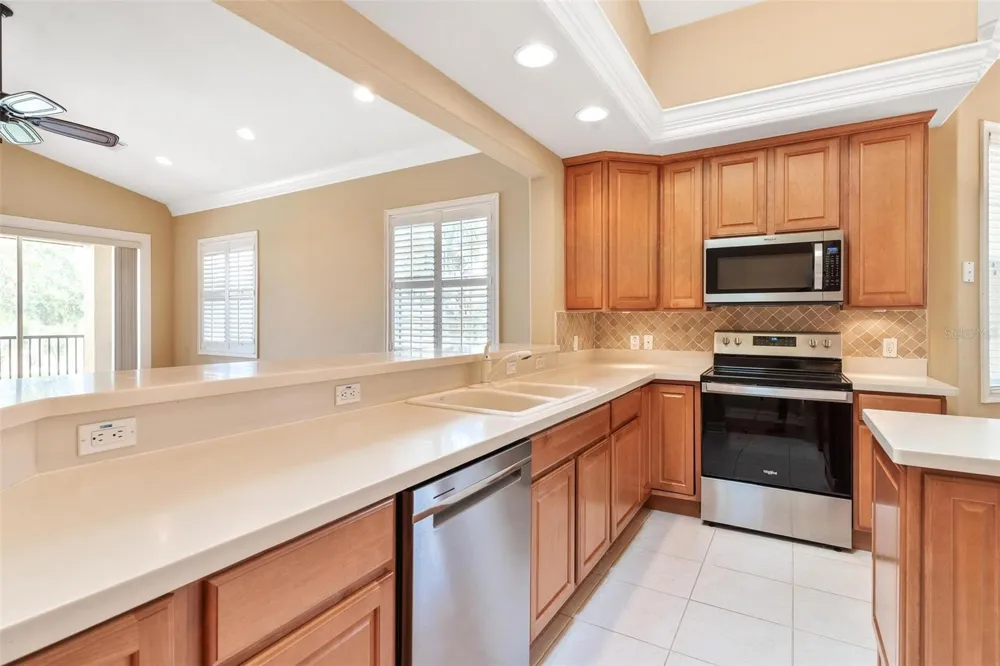 14 CAMINO REAL BOULEVARD #14 Howey In The Hills, FL 34737