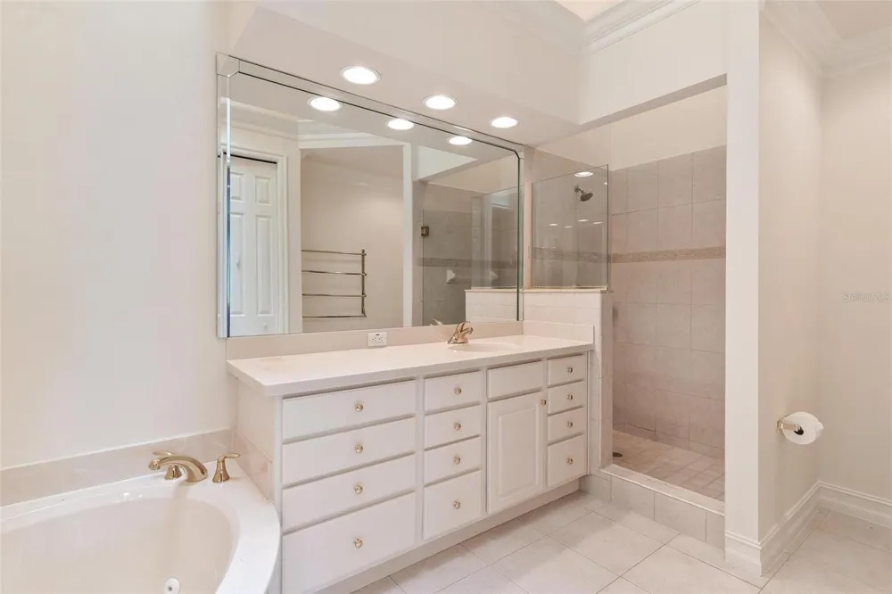14 CAMINO REAL BOULEVARD #14 Howey In The Hills, FL 34737