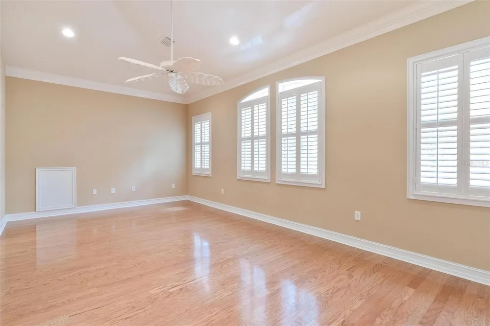 14 CAMINO REAL BOULEVARD #14 Howey In The Hills, FL 34737