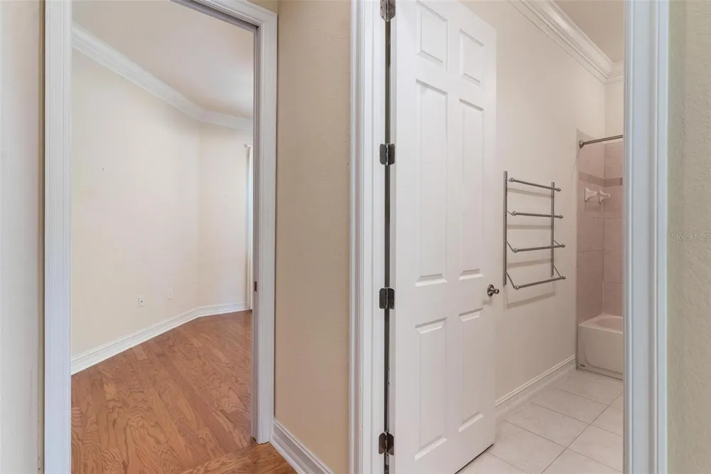 14 CAMINO REAL BOULEVARD #14 Howey In The Hills, FL 34737