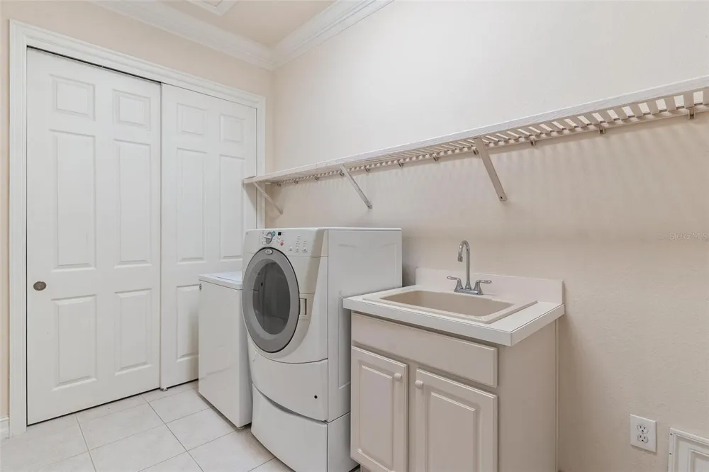 14 CAMINO REAL BOULEVARD #14 Howey In The Hills, FL 34737