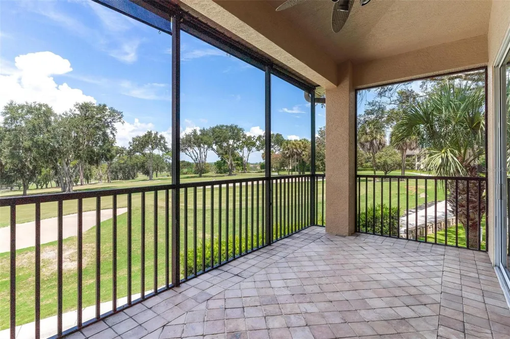 14 CAMINO REAL BOULEVARD #14 Howey In The Hills, FL 34737