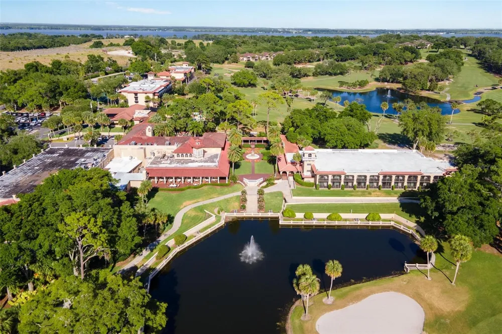 14 CAMINO REAL BOULEVARD #14 Howey In The Hills, FL 34737