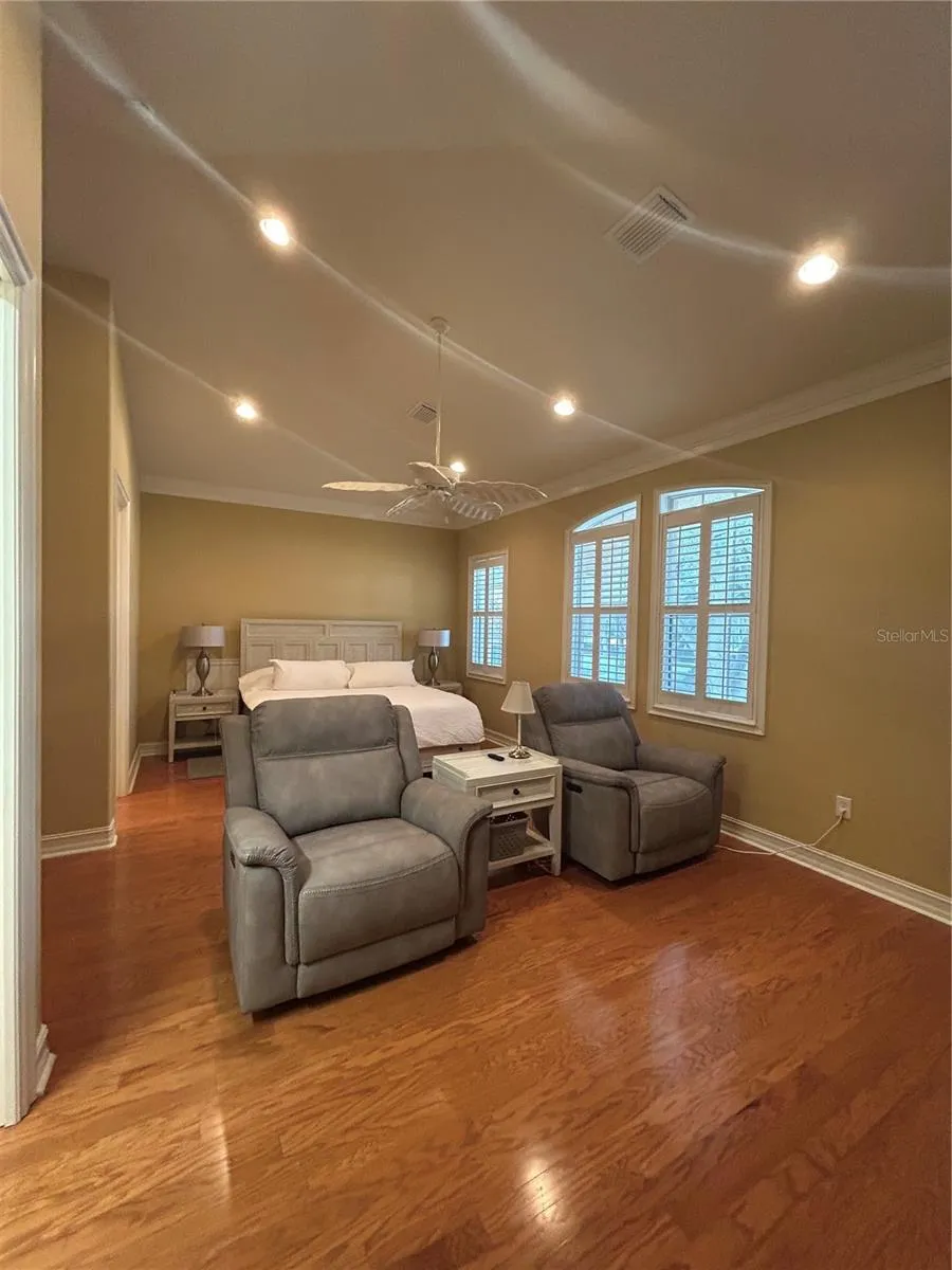 14 CAMINO REAL BOULEVARD #14 Howey In The Hills, FL 34737
