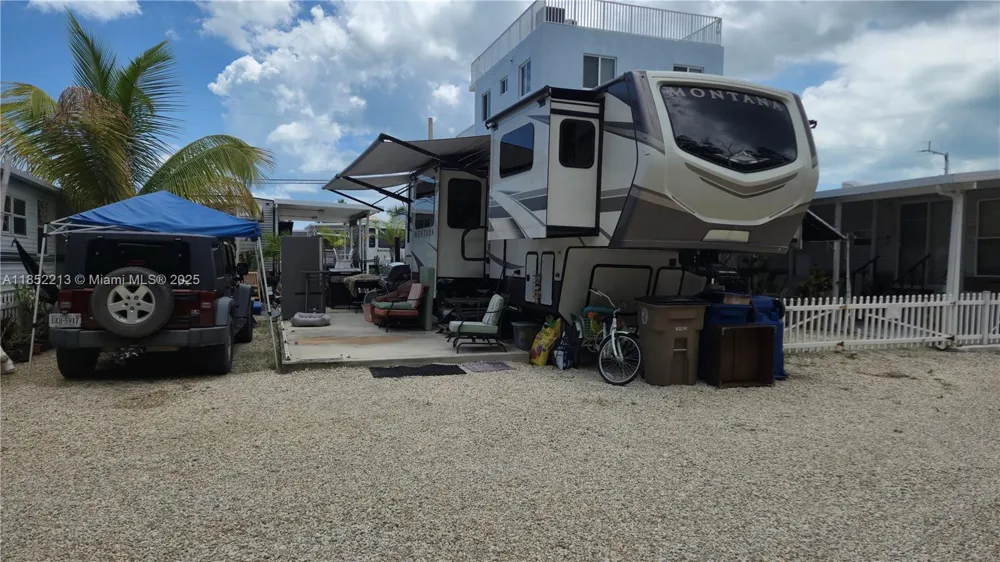 325 Calusa St lot 333 Key Largo, FL 33037
